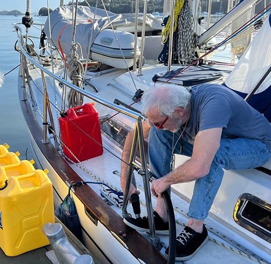 Marty refuelling